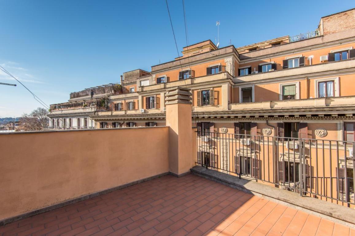 Barberini Cozy Terrace Lägenhet Rom Exteriör bild